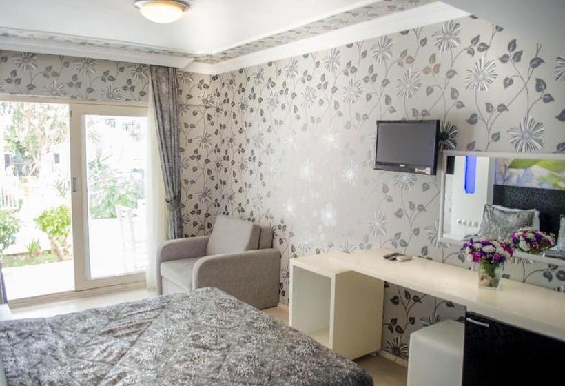 اتاق لوکس, Delfi Hotel Spa & Wellness Center