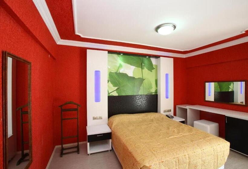 سوییت, Delfi Hotel Spa & Wellness Center