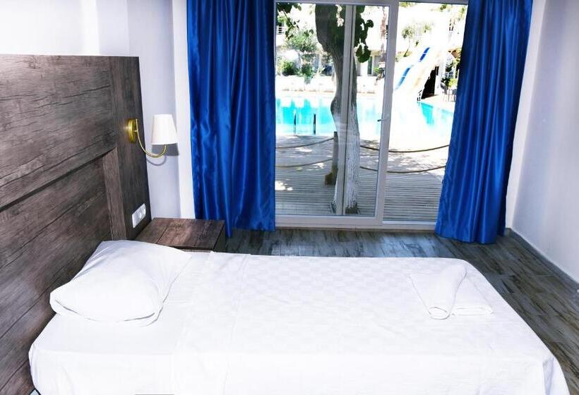 اتاق اکونومی, Delfi Hotel Spa & Wellness Center