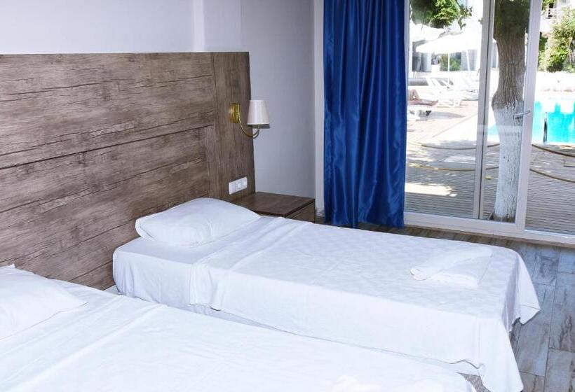 Номер Economy, Delfi Hotel Spa & Wellness Center