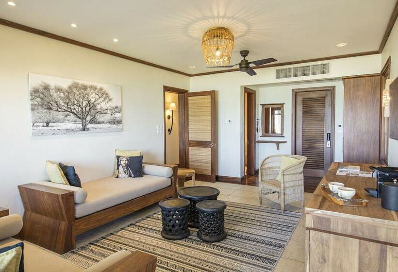 سوییت سینیور با چشمانداز دریا, Heritage Awali Golf & Spa Resort All Inclusive