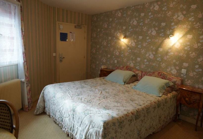 اتاق سوپریور, La Diligence