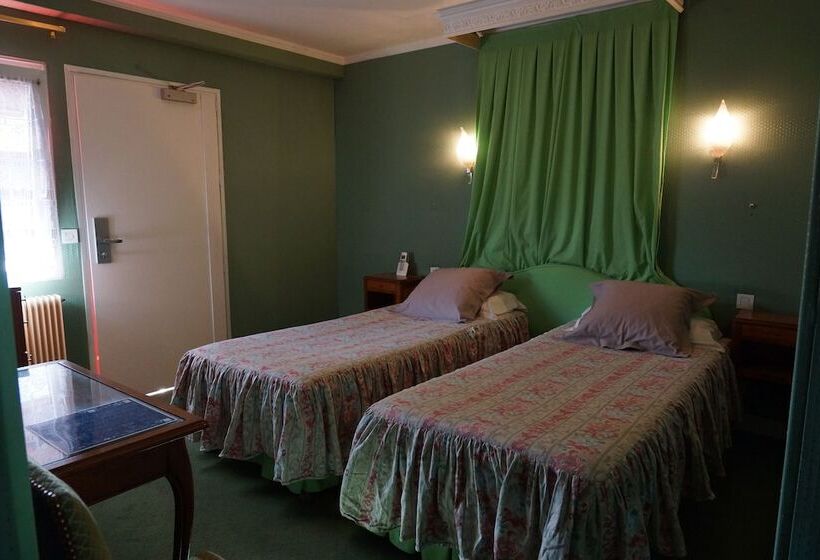 اتاق سوپریور, La Diligence