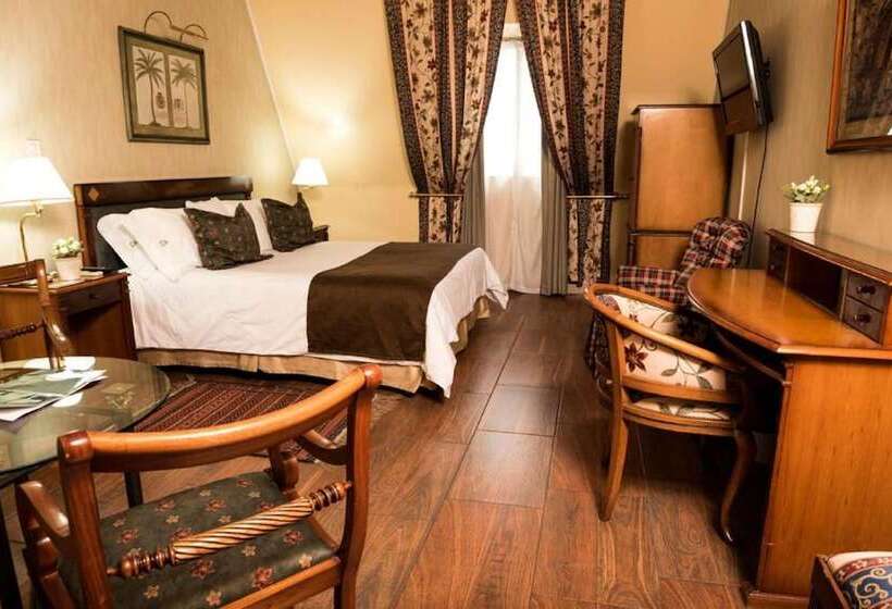 اتاق استاندارد, Mayflower Suites
