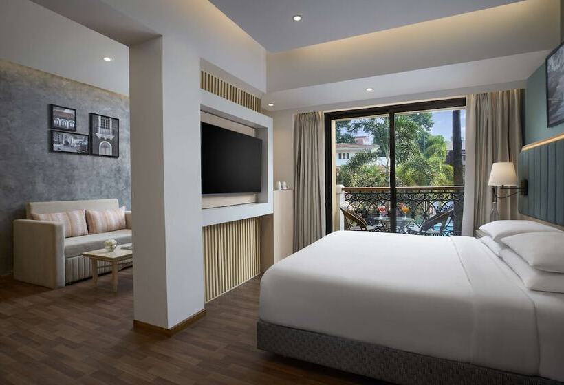 سوییت جونیور با چشم‌انداز استخر, Park Inn By Radisson Goa Candolim