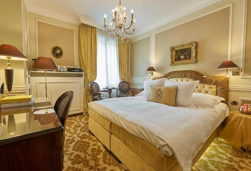 Классический Номер, Relais & Châteaux Hotel Heritage