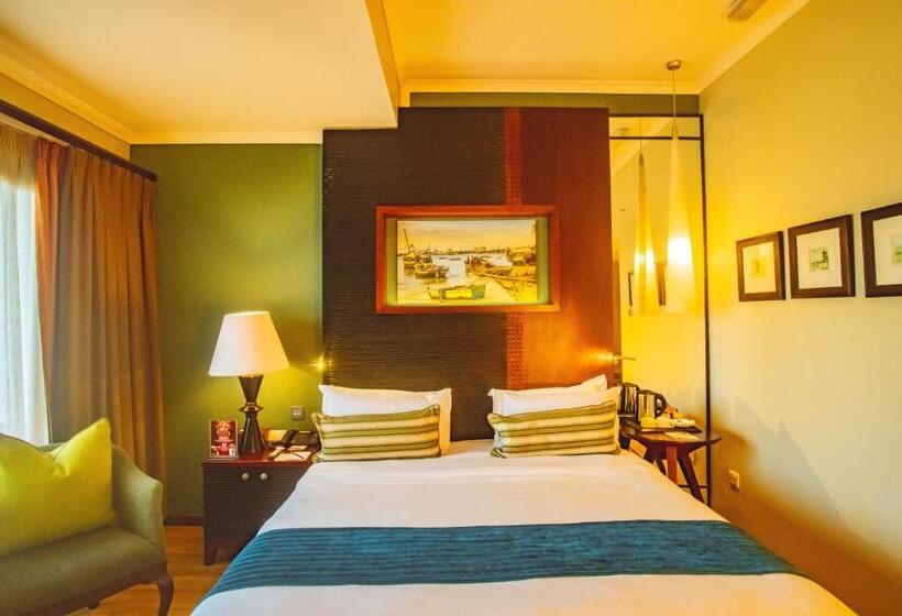 اتاق لوکس با چشمانداز شهر, Sea Cliff