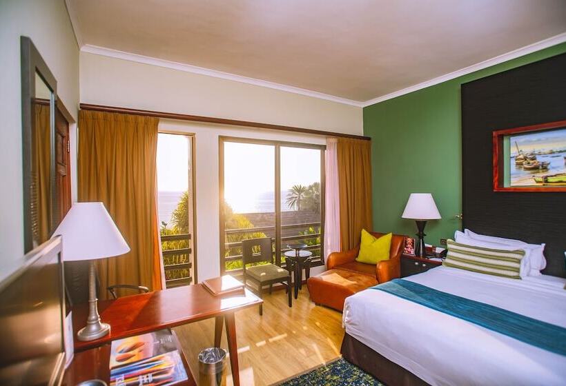 اتاق لوکس با چشمانداز دریا, Sea Cliff