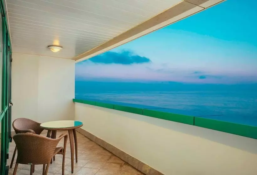 海の見えるエクゼクティブスイート, Sheraton Club Des Pins Resort