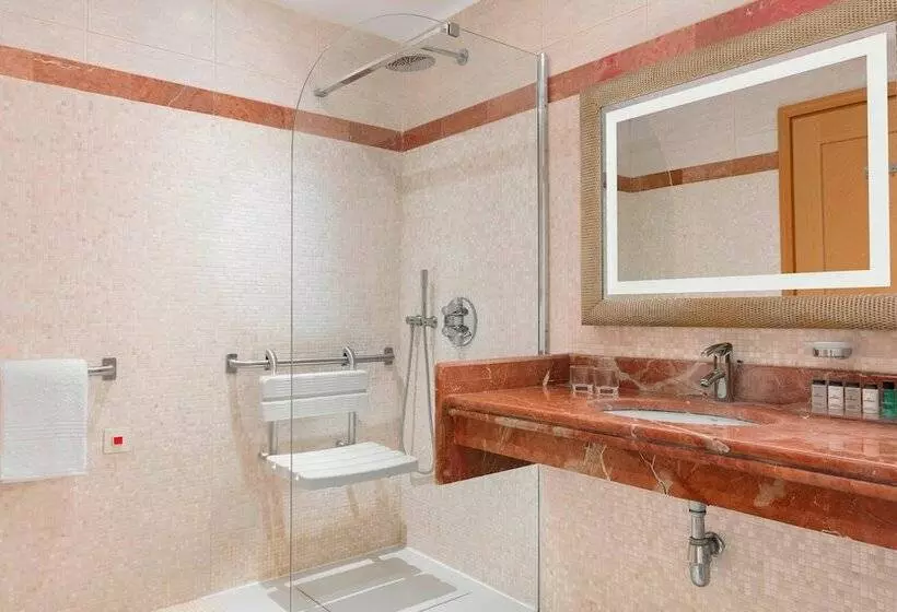 Executive Suite Sea View