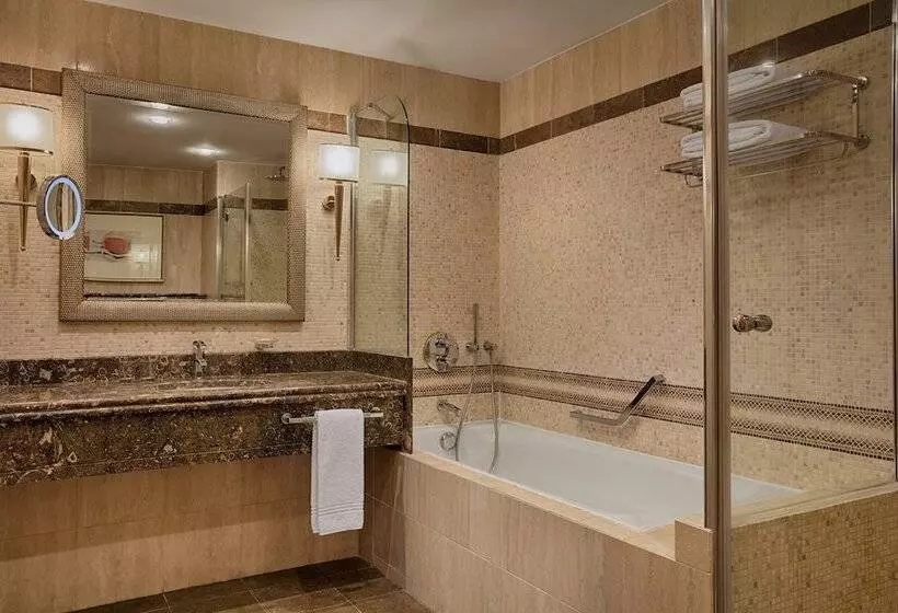 プレジデントスイートルーム, Sheraton Club Des Pins Resort
