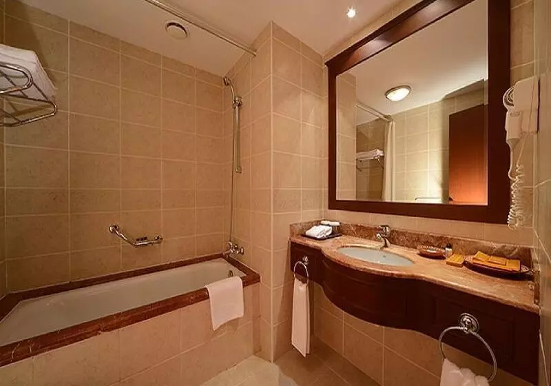 اتاق سوپریور, Lotte City Hotels Tashkent Palace
