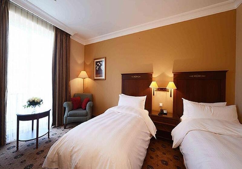 اتاق استاندارد, Lotte City Hotels Tashkent Palace