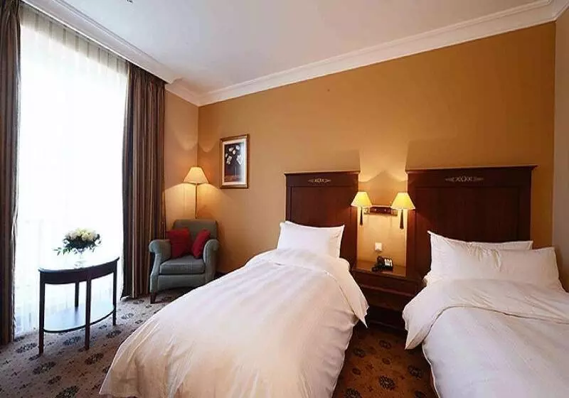 اتاق استاندارد, Lotte City Hotels Tashkent Palace
