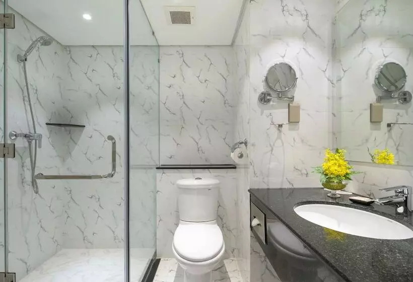 اتاق کلاب, Windsor Plaza