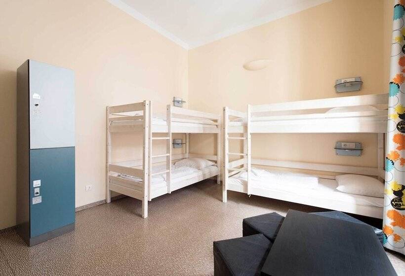 Кровать в Общей Комнате, Wombat S City Hostel Budapest
