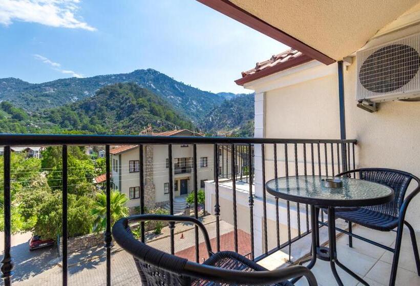 اتاق استاندارد سه نفره, Leslion Hotel Turunc