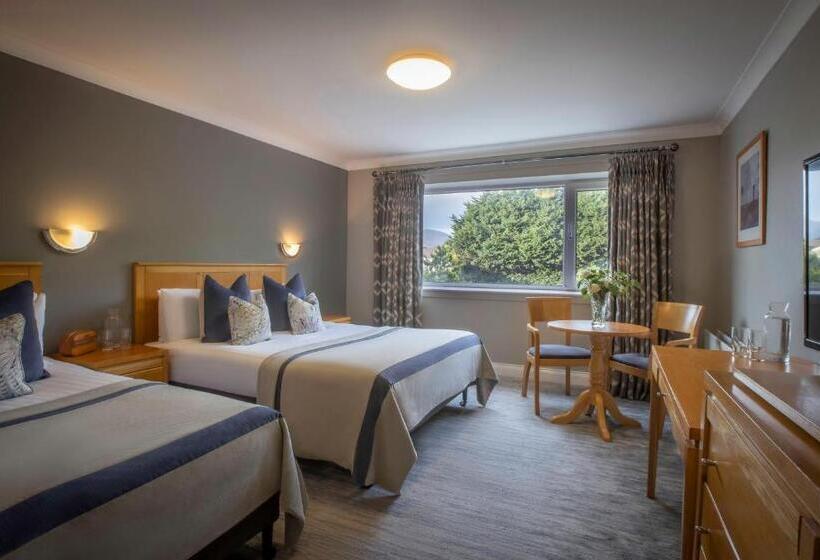 חדר משפחתי, The Gleneagle Hotel & Apartments