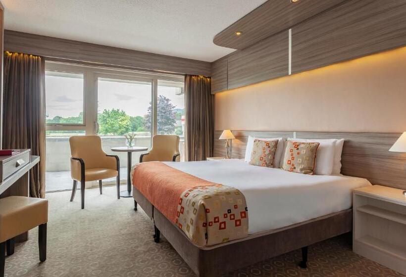 غرفة قياسية مزوَّدة بشُرفة, The Gleneagle Hotel & Apartments