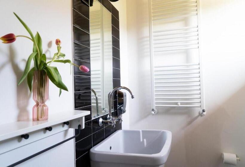 اتاق خانوادگی, Agriturismo Braciami