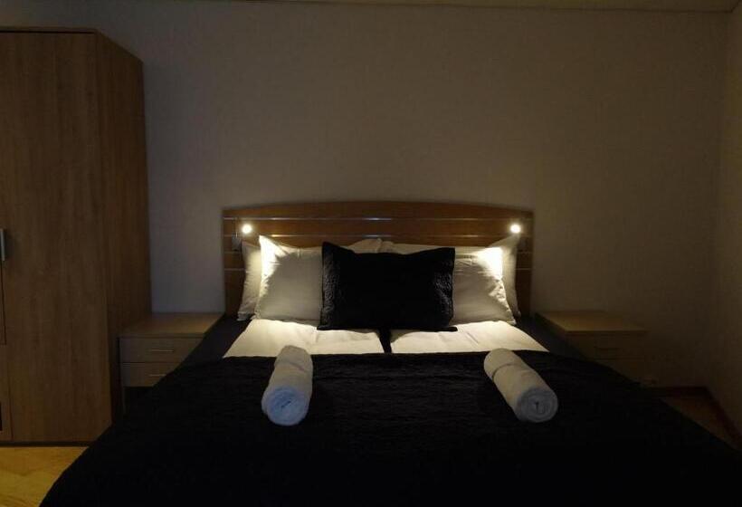 חדר סטנדרט, Arctic Inn