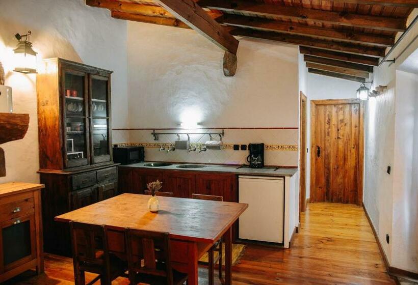 家庭工作室, Casas De Pedra   Quinta Da Escola