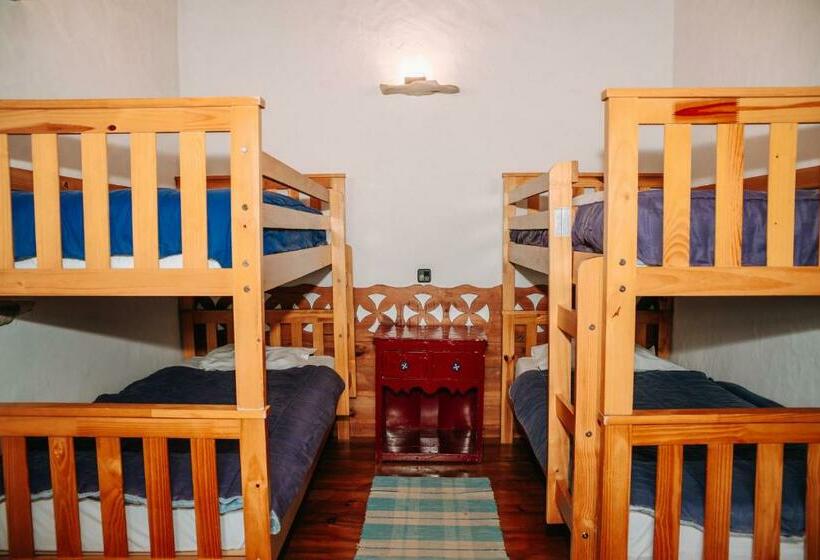 סטודיו משפחתי, Casas De Pedra   Quinta Da Escola