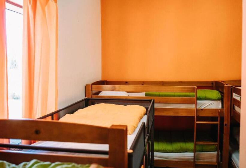 מיטה בחדר משותף, Casas De Pedra   Quinta Da Escola