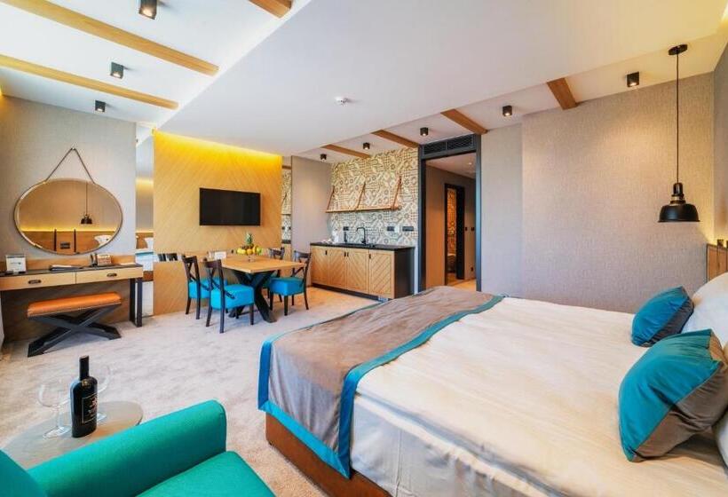 Номер Deluxe, Spa Complex Belchin Spring