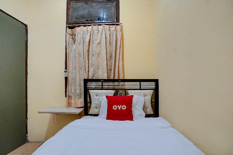 חדר סטנדרט יחיד, Yellow Sapphire Redpartner Near Mayjend Sungkono