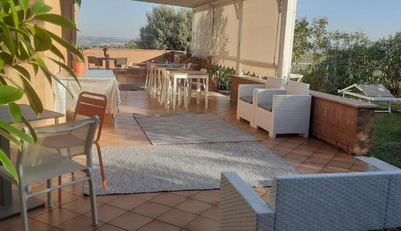 غرفة عائلية, La Principessa Nera B&b