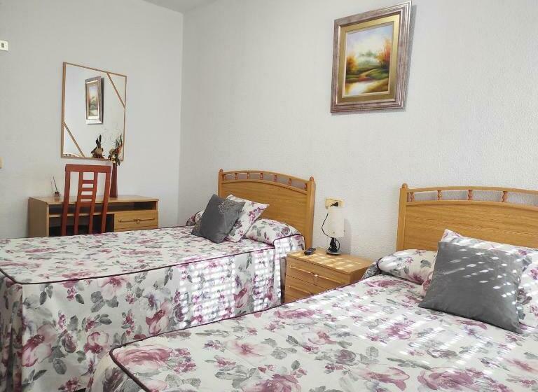 חדר סטנדרט, Hostal La Llave