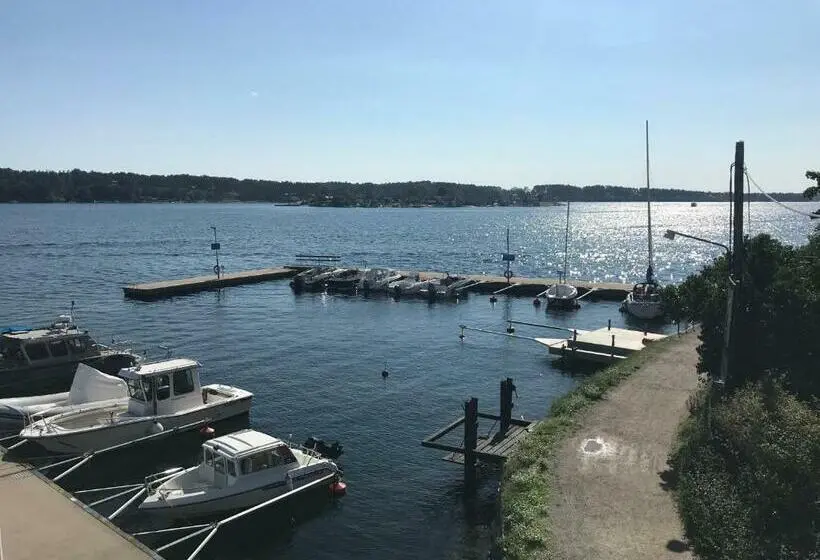 スタンダード４人部屋, Vandrarhemmet Lotsen