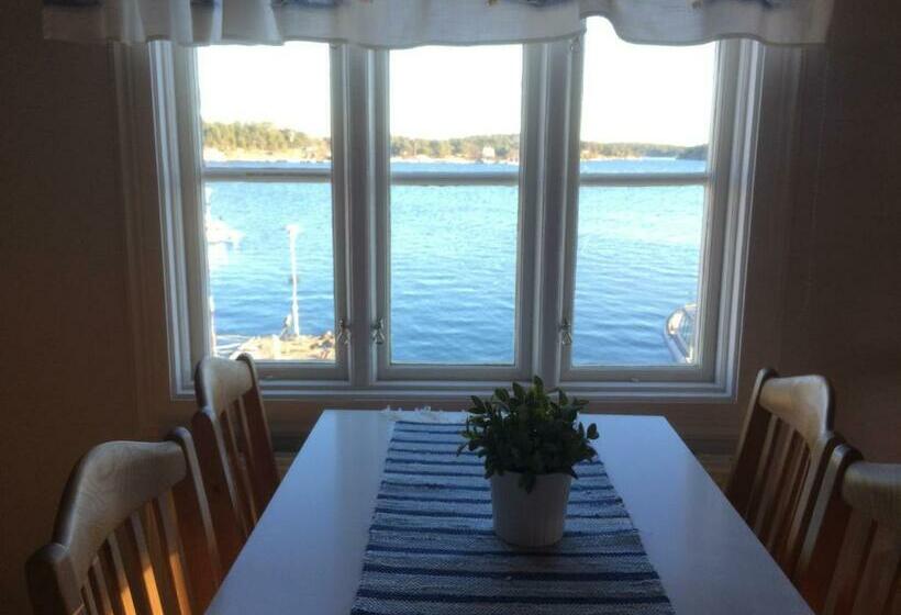 4인용 스탠다드 룸, Vandrarhemmet Lotsen