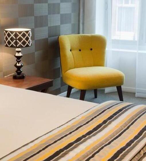 高级大房间, 115