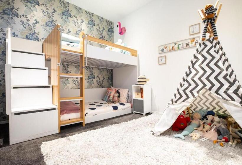 家庭交流房, 115