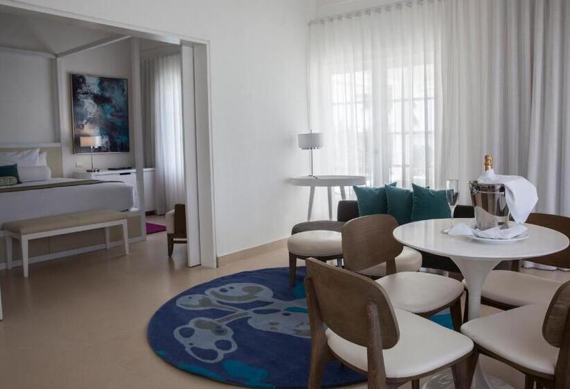 Swim-up suite, Azul Beach Resort Negril, Gourmet All Inclusive By Karisma