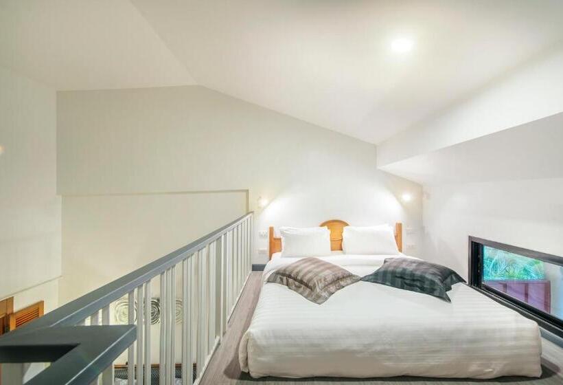 Люкс Дюплекс, Chada Thai Village