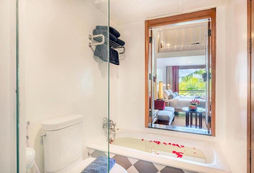 Люкс Дюплекс, Chada Thai Village