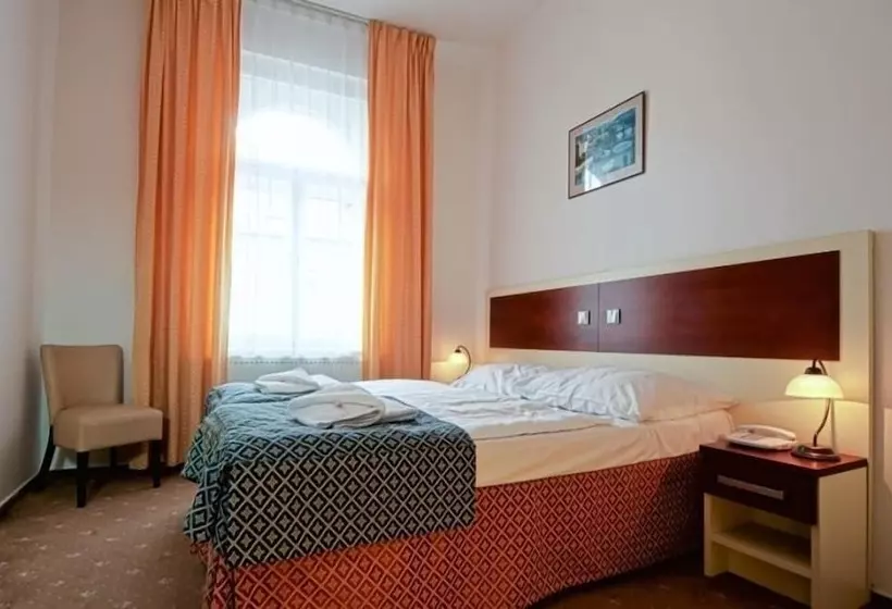 Habitación Comfort Individual, Atos