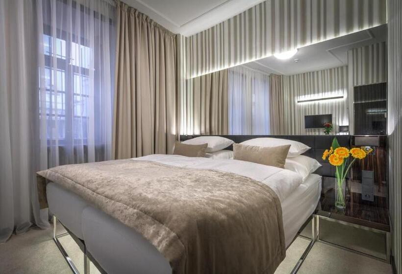 Номер Стандарт, Clementin