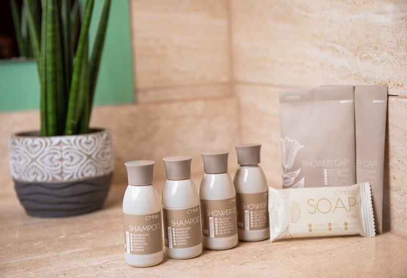 اتاق سوپریور با چشمانداز زمین گلف, Greenfield Hotel Golf & Spa