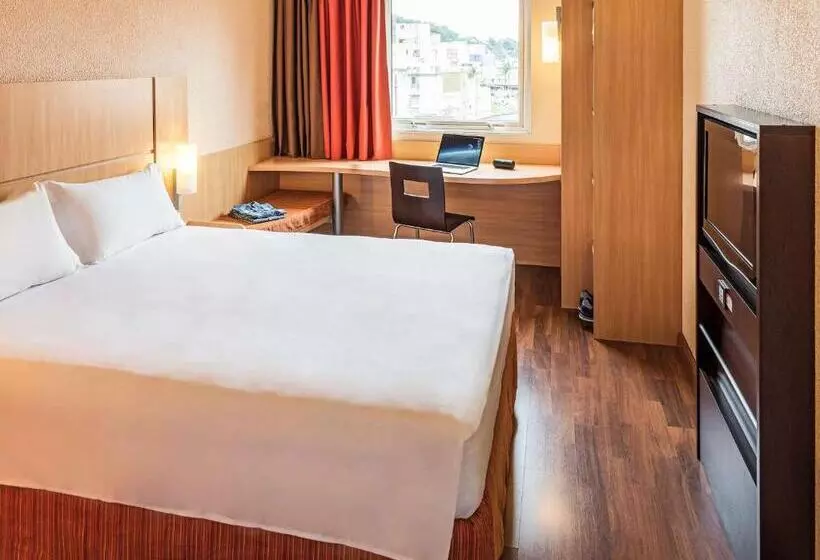 スタンダードルーム, Ibis Blumenau