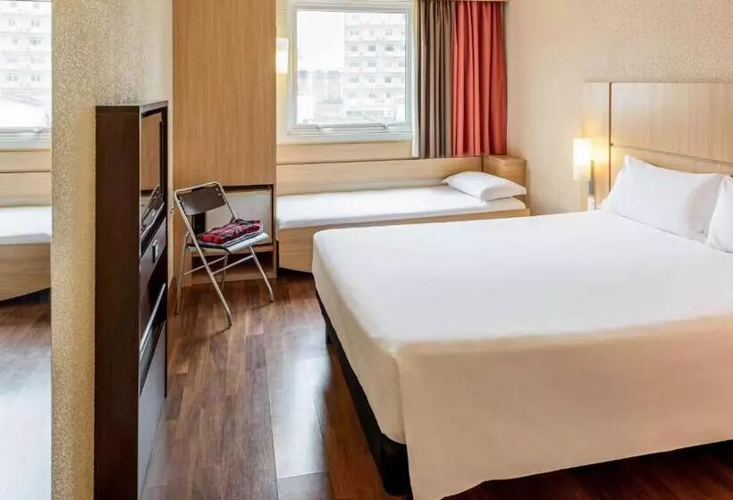 スタンダードルーム, Ibis Blumenau