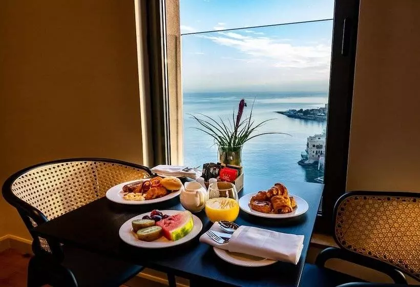 سوییت اجرایی, Malta Marriott Resort & Spa