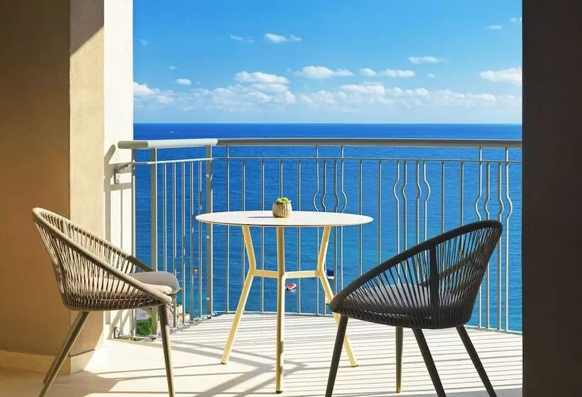 سوییت, Malta Marriott Resort & Spa