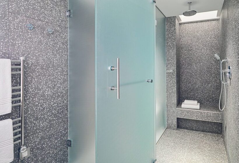 سوییت, Malta Marriott Resort & Spa