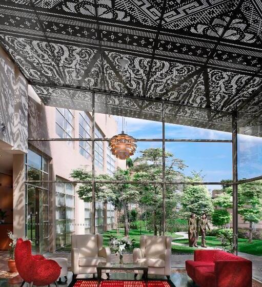 带观景和大床的豪华房间, Pulse Grande