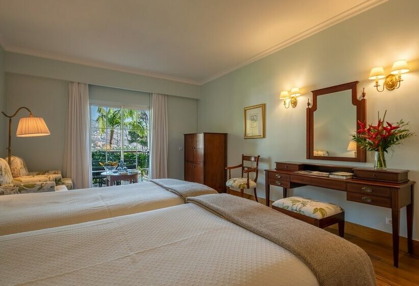 Quarto superior, Quinta Jardins Do Lago