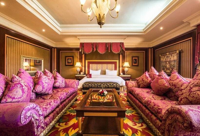 جناح ملكى, Royal Mirage Deluxe